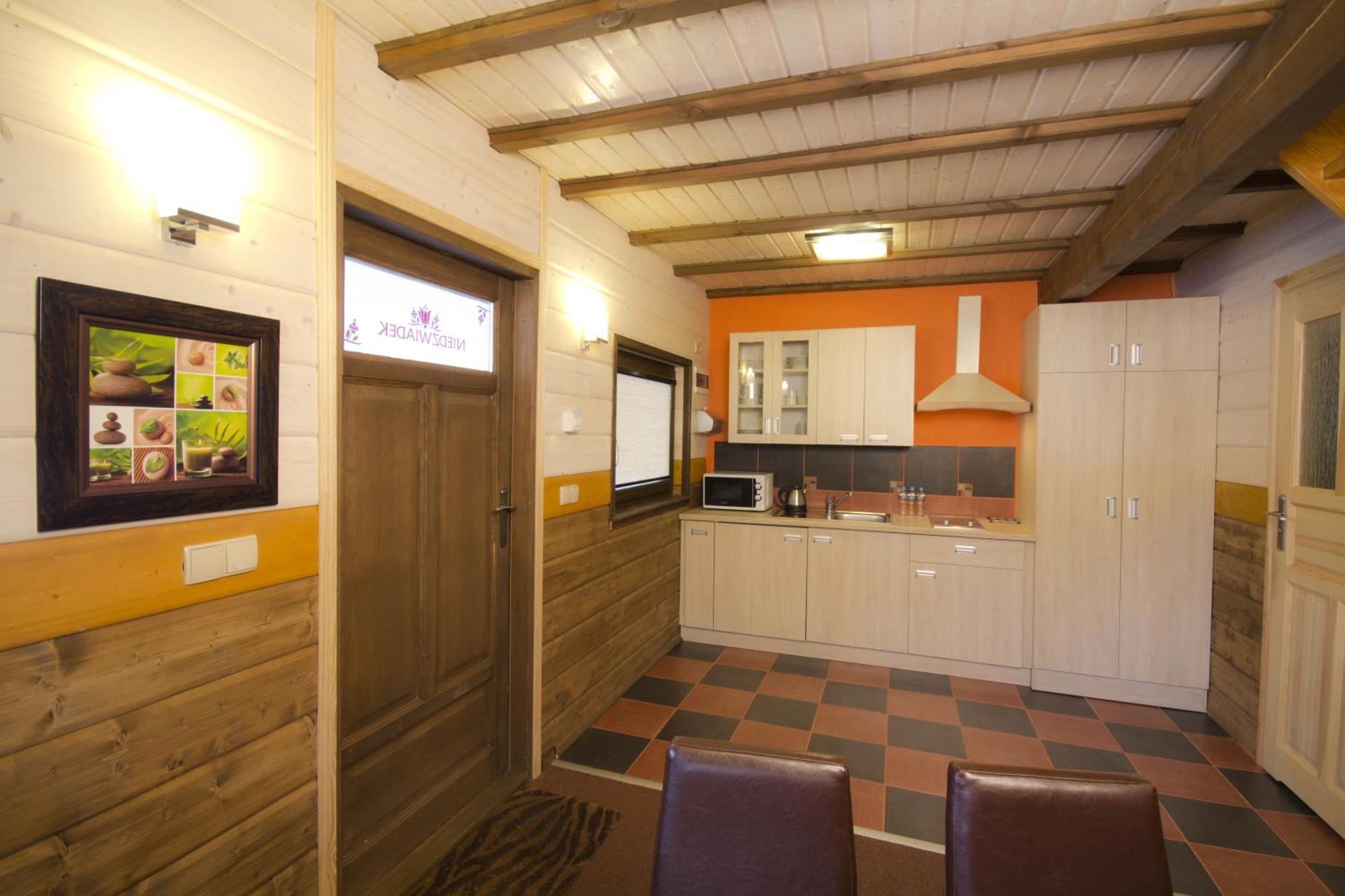 Hotel Niedzwiadek Wdzydze Kiszewskie Quarto foto